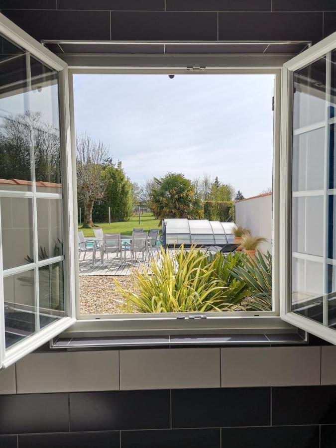 Maison De Campagne Proche Des Plages Saint-Romain-de-Benet 외부 사진