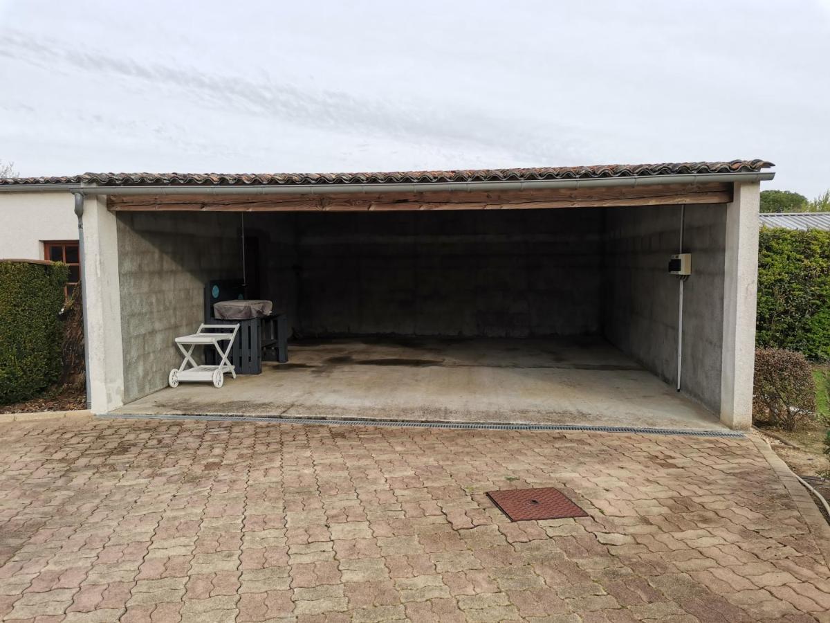 Maison De Campagne Proche Des Plages Saint-Romain-de-Benet 외부 사진